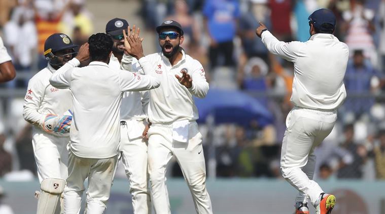 livescore:australia451alloutagainstindiaonday2